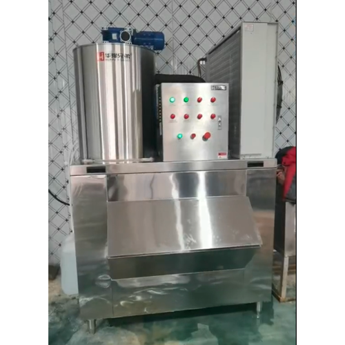 1.5吨片冰机交付徐州某连锁超市